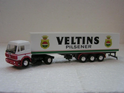 HERPA camion Mercedes-Benz Veltrins Pilsener Véhicules miniatures