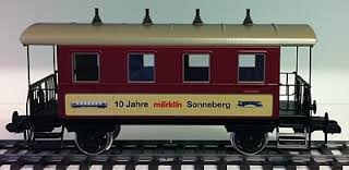 Voiture voyageur 2 essieux avec plateforme d'extrémité MARKLIN 1 MAXI Trains