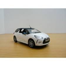 NOREV Citroen DS3 2016 Pearl white Voitures