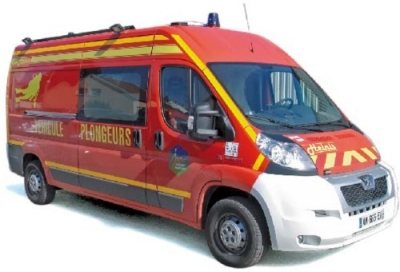 Peugeot Boxer pompiers vehicule plongeur Fire engine