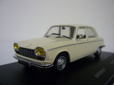 ODEON Peugeot 204 blanche Véhicules miniatures