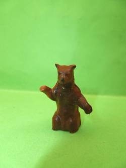 STARLUX Bear seating Kits and plastic figures