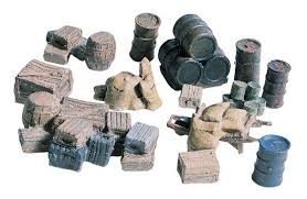 WOODLAND SCENICS crates-barrels-sacks (metal to be painted) Kits and landscapes