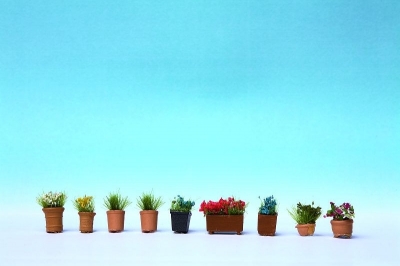 NOCH laser cut 8 ornemental  flower pots HO scale