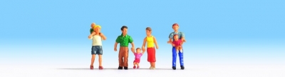 Parents and children HO scale