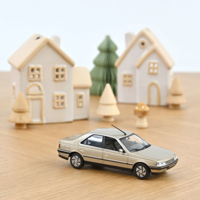 NOREV Peugeot 405 SRi 1991 Mayfair beige métallic Véhicules miniatures