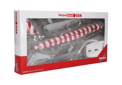 HERPA plane SNAP fit (Easy kit only click ) B757-300 Condor Passion Kits and plastic figures