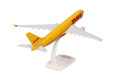 HERPA plane SNAP fit (easy kit ) AIRBUS A330-200F DHL Aviation Kits and plastic figures