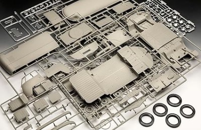 REVELL maquette plastique à construire 