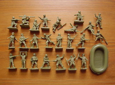 AIRFIX set of figures 