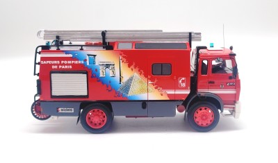 ALERTE Renault  G210 FA 15 BSPP (very limited edition) Fire engine