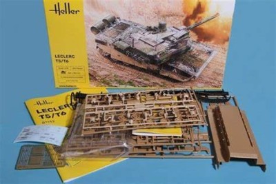 HELLER plastic kit 