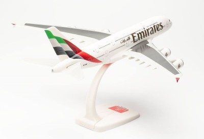 HERPA plane SNAP fit (easy kit ) AIRBUS A380 Emirates (new colors) Diecast models