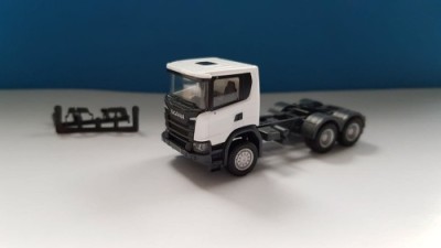 HERPA camion SCANIA CG 17ZM blanc Diecast models