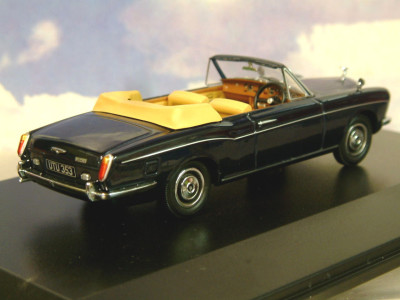 OXFORD diecast car 