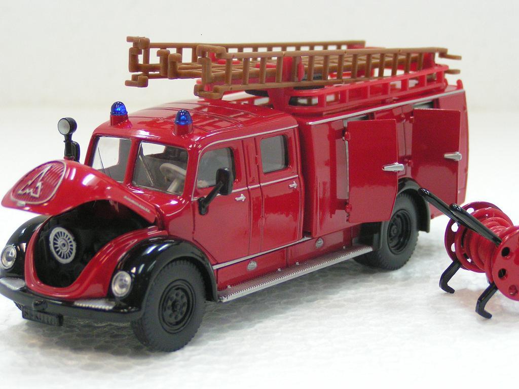 collection fire engine, cudly toys and toys. - Planet Passions