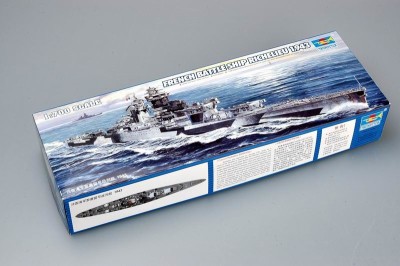 TRUMPETER plastic kit 